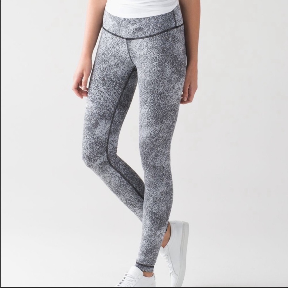 Full length wunder under high rise lululemon pants